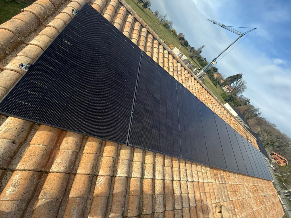 generation-verte-panneau-photovoltaique-00012